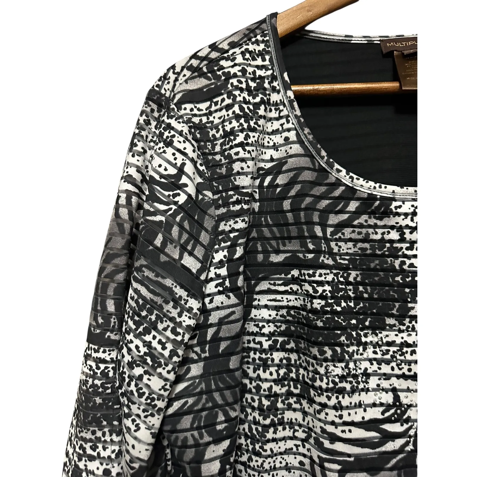Multiples‎ Black & White Abstract Print Pleated Long Sleeve Top Size L - Image 5