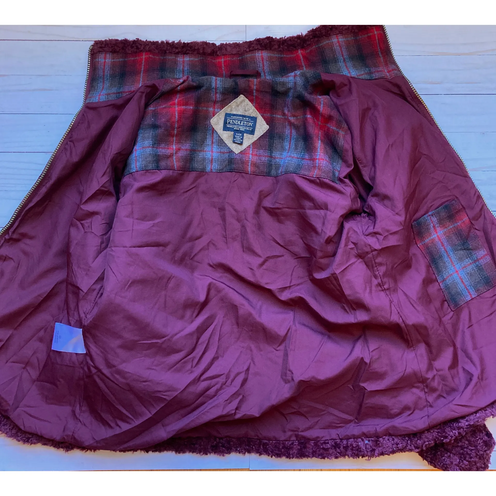 Fuzzy Sherpa Wool Blend Full Zip Burgundy Jacket Sz S - Image 3