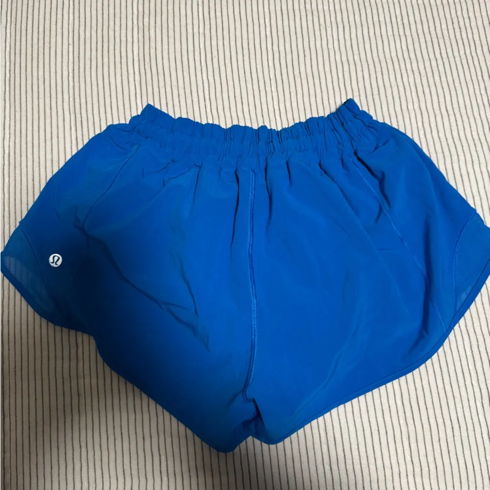 Lululemon Hotty Hot Shorts 2.5” Bright Blue - Image 2