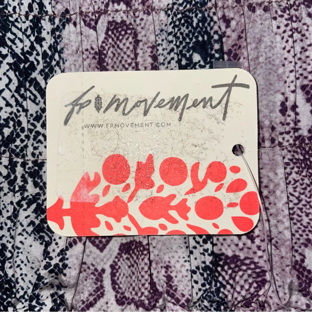 Pink Snake Print Athletic Shorts Purple - Image 4