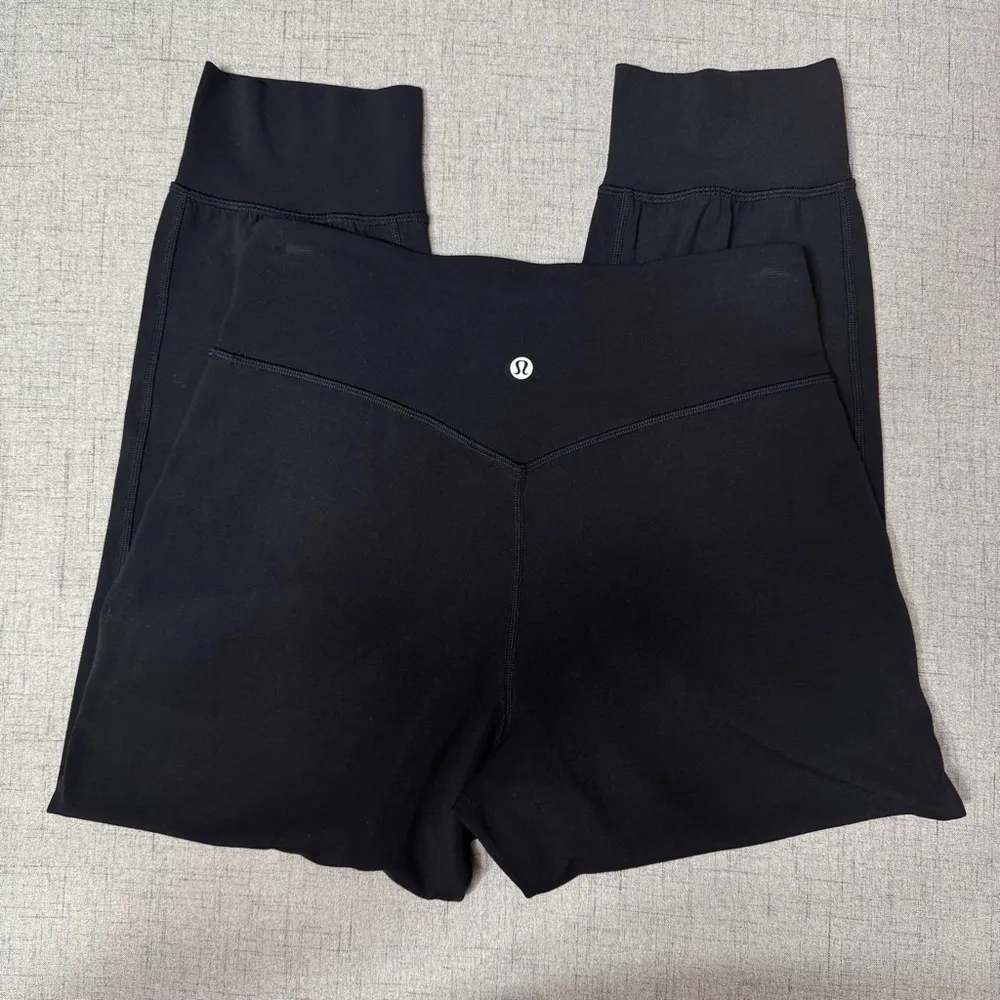 Lululemon Black Align High Rise Jogger Crop Size 6 Like New - Image 10