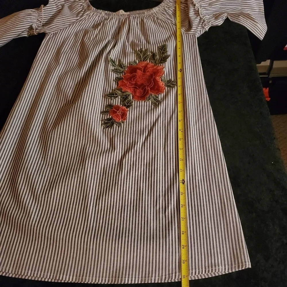 Potter's Pot Floral Embroidery Top Dress - Image 12