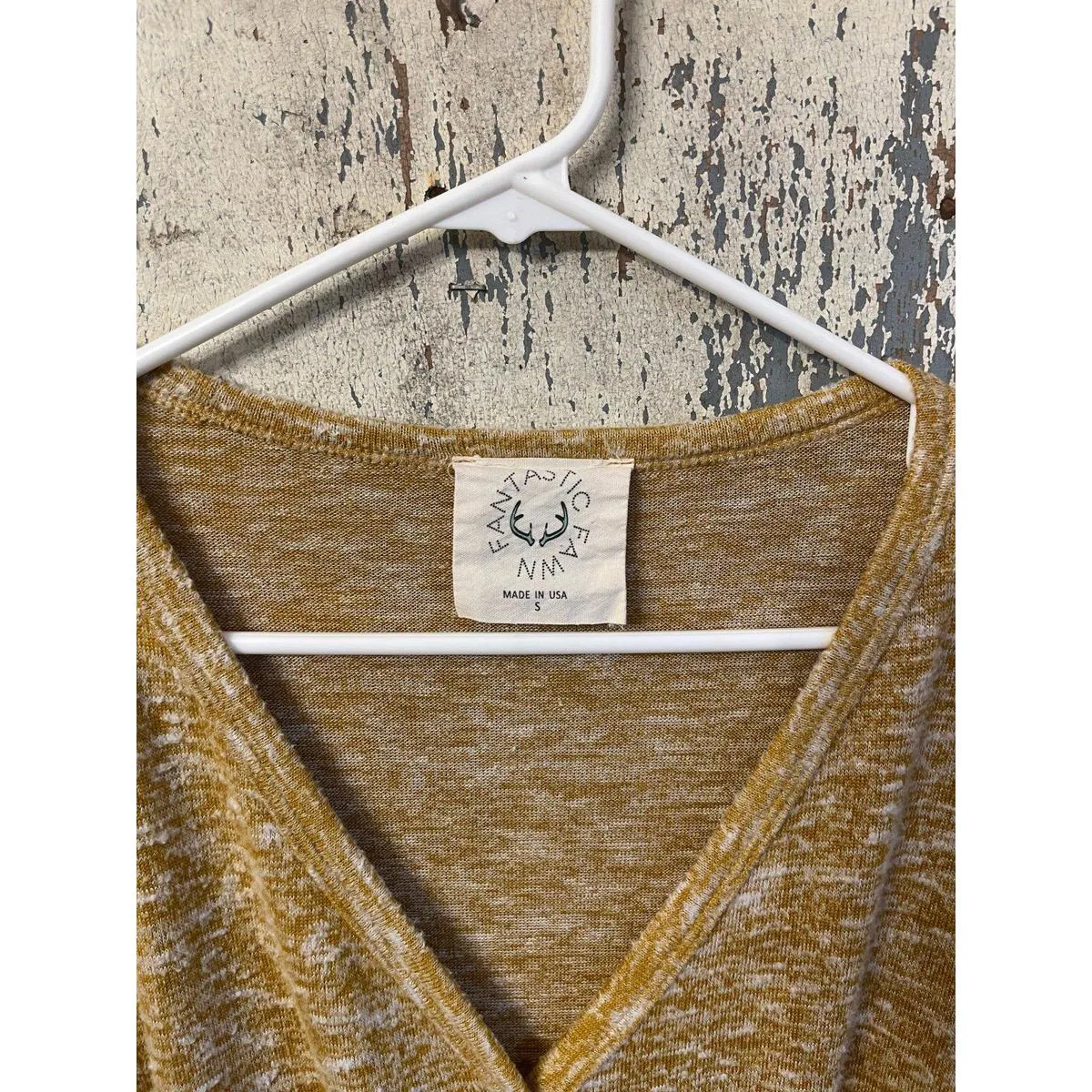 Fantastic Fawn Heathered Yellow blouse, small, oversized - Image 5
