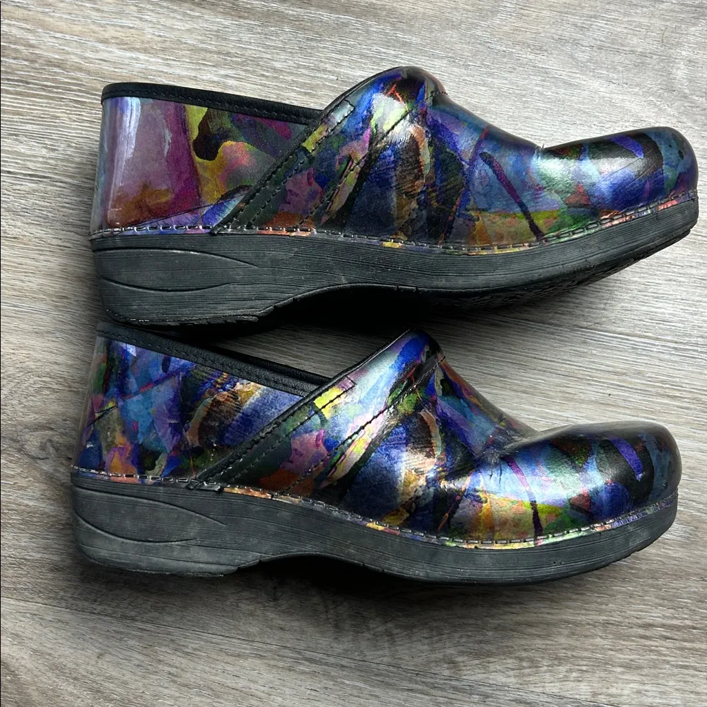 Dansko Pro XP 2.0 Patent Leather Clogs Size 40 (US 9.5-10) - Image 5