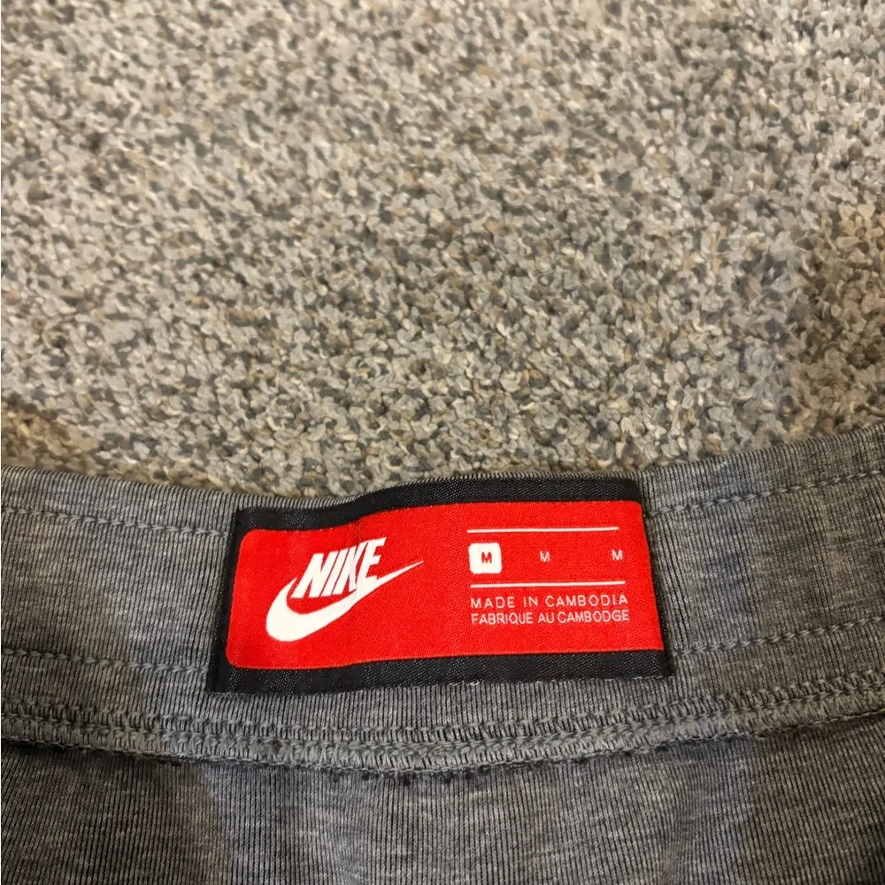 Nike Tech Joggers - Image 2