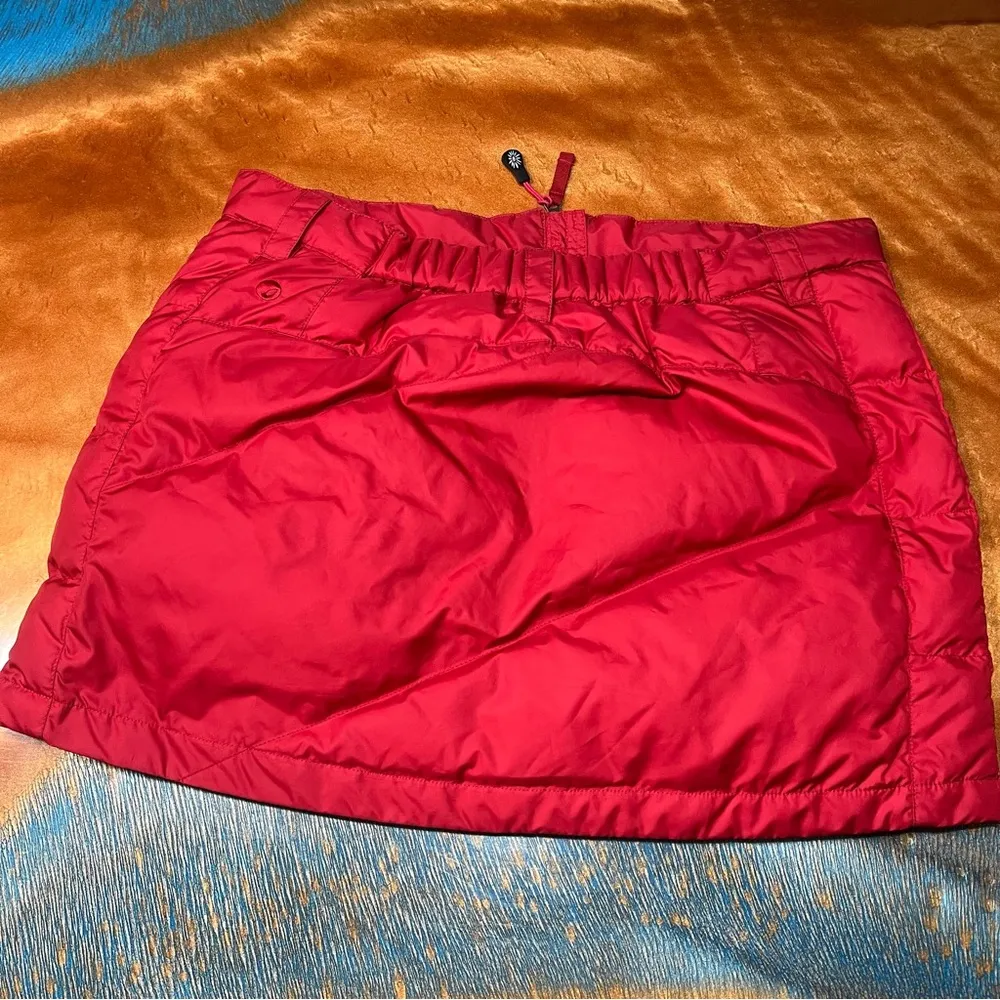 Skhoop Down Zip front outdoor winter fall mini skirt red size XL Sweden - Image 2