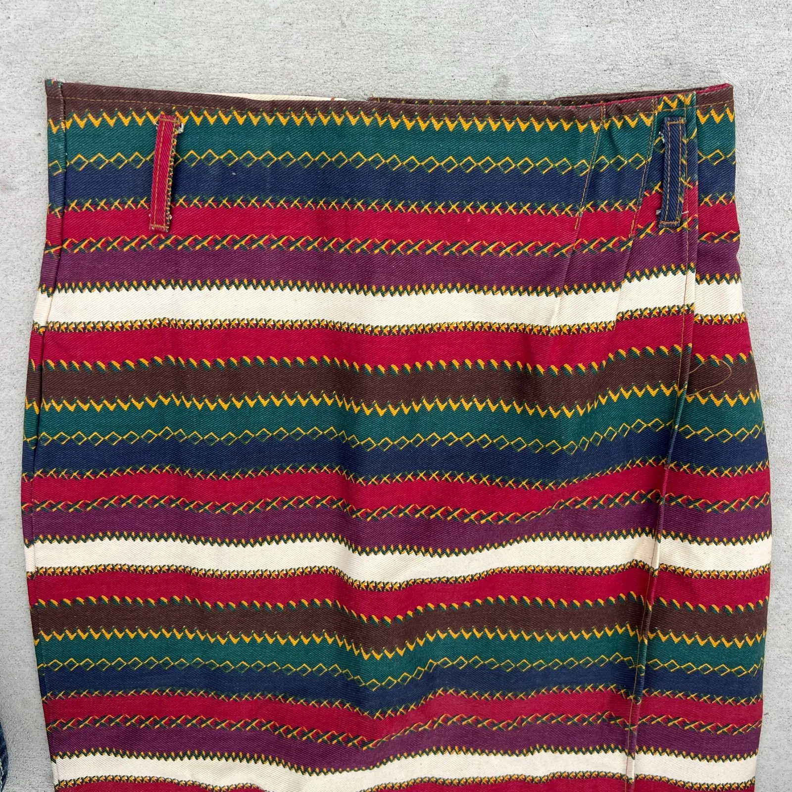 Vintage 80s BeBop Fall Aztec Southwestern Stripe Faux Wrap Midi Pencil Skirt 13 Red Size M - Image 4