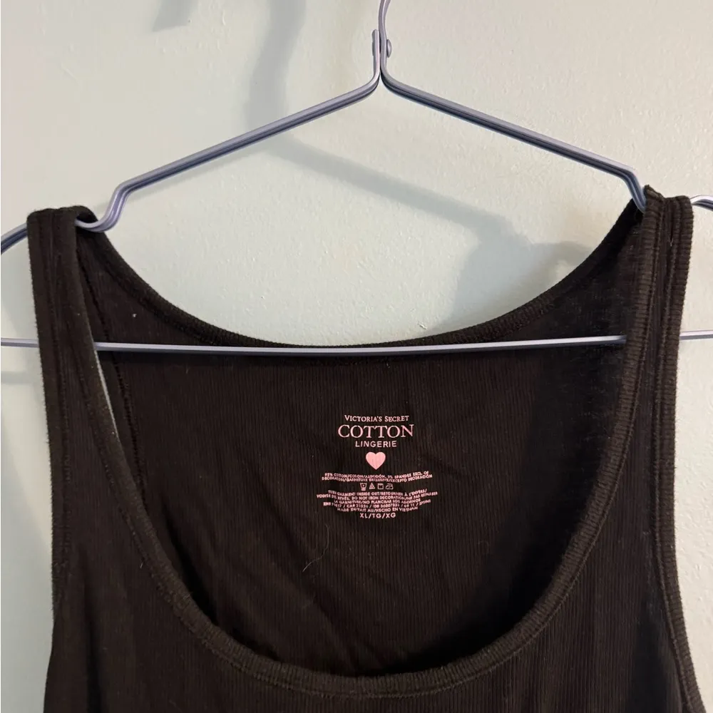 victoria’s secret “victoria l’amore” in sequins black tank blouse size XL - Image 3