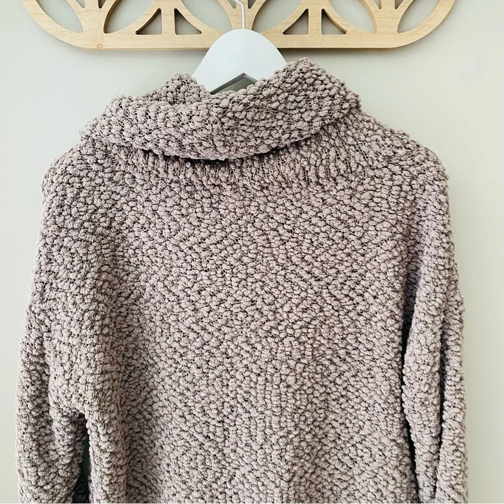 Altar'd State  Pullover Cowl Neck Sweater Sz Small - Image 6