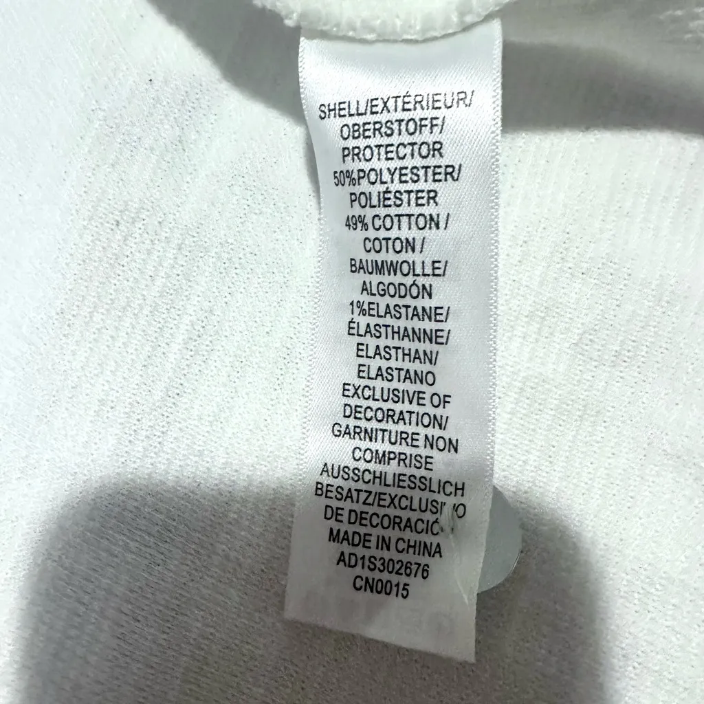 White Adrianna Papell vest with pearl buttons. Size M - Image 6