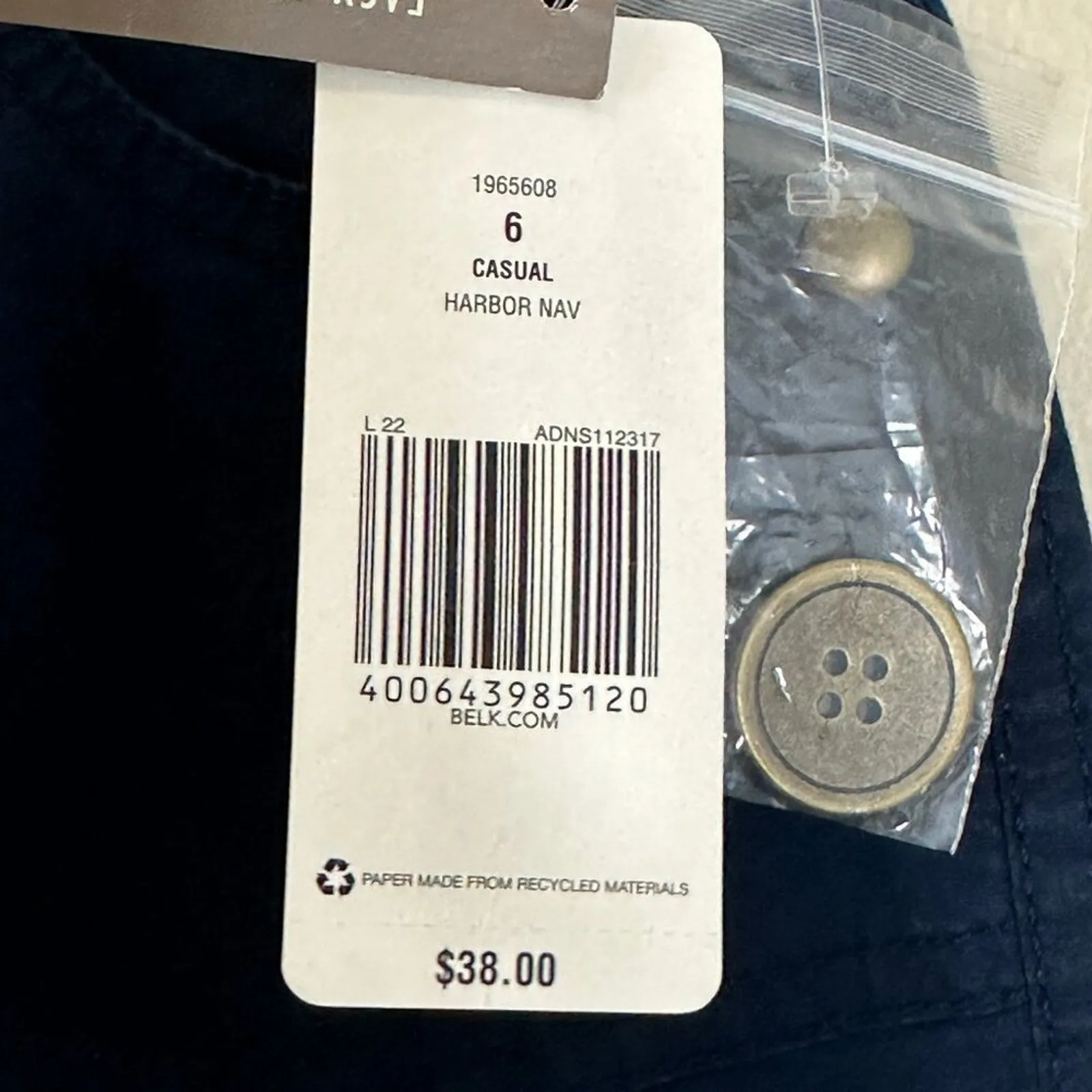 NWT Kim Rogers Bermuda Shorts Womens 6 Navy Blue Pockets Stretch Normcore Casual - Image 2