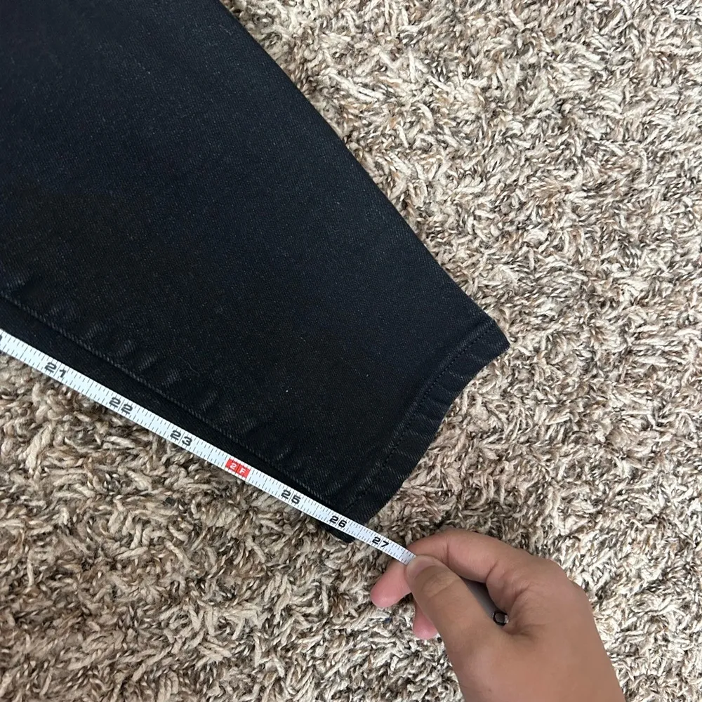 Everlane The Curvy High-Rise Skinny Jean 28 Crop Black Jeans - Image 4