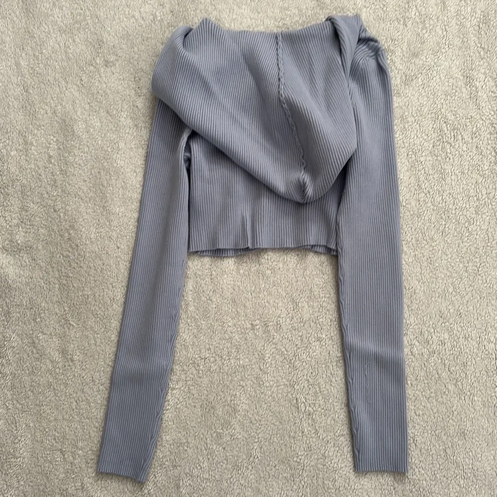 Urban Outfitters | Hooded Sweater - Image 4