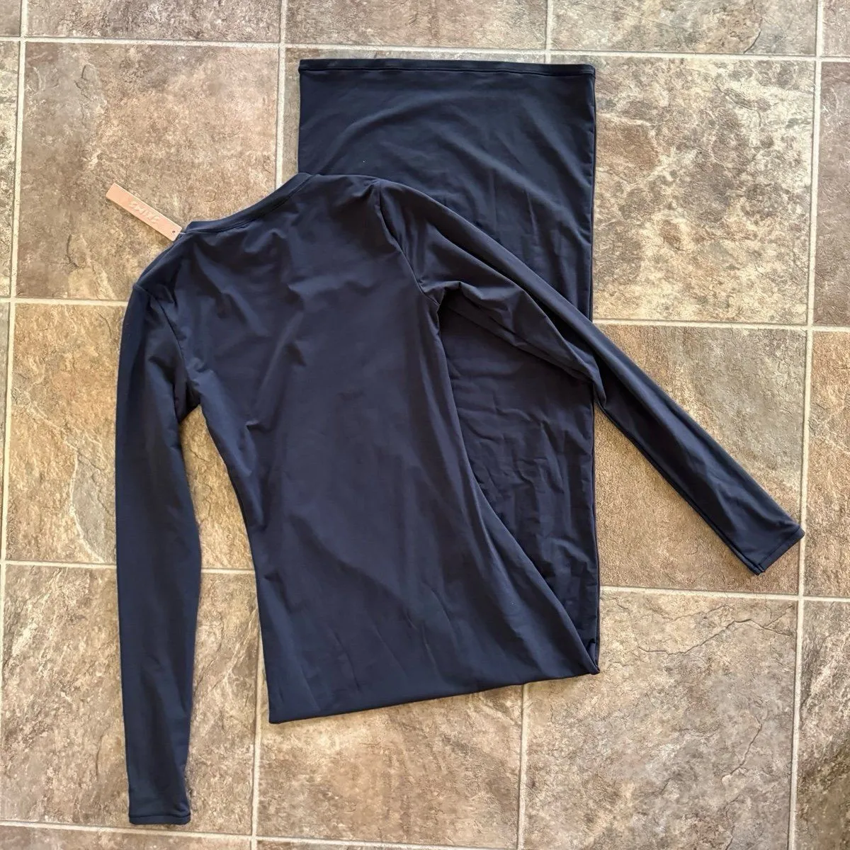 Skims Fits Everybody Crewneck Long Sleeve Dress Onyx Size Small - Image 8