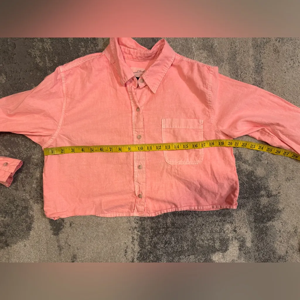Universal Thread Cropped Button-Up Shirt - Image 5