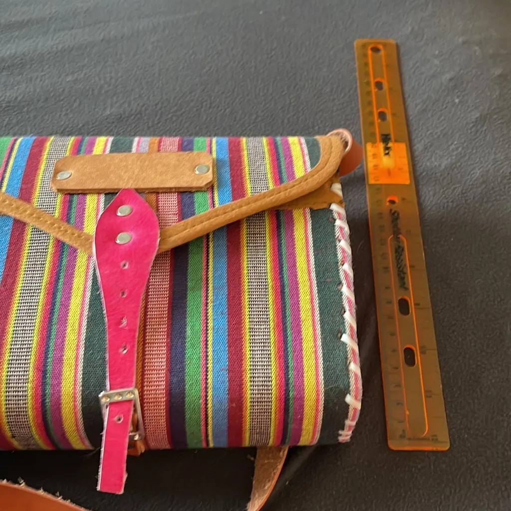 Rustic hanging purse handmade vibrant colors Pink - Image 7