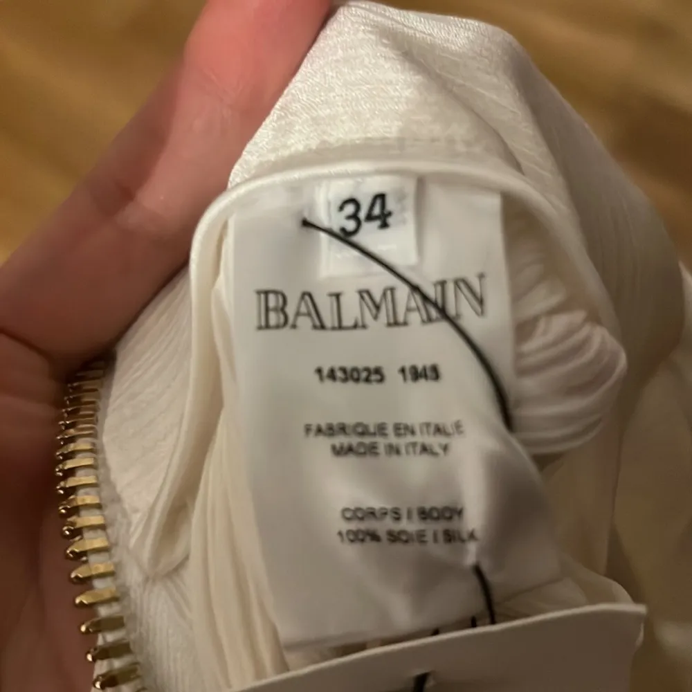 NWT Balmain silk halter backless white maxi dress - Image 13