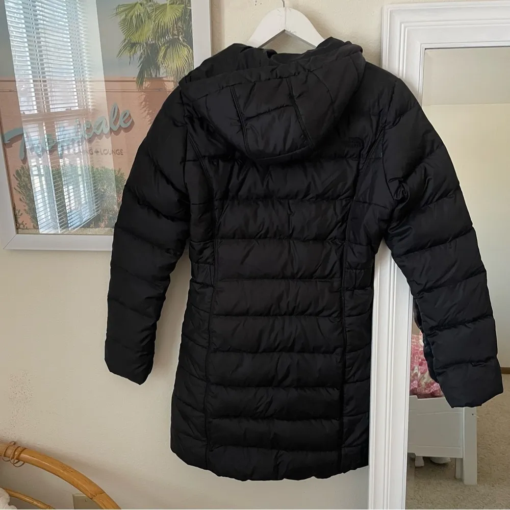 The North Face Gotham Parka II Puffer Coat - Image 11