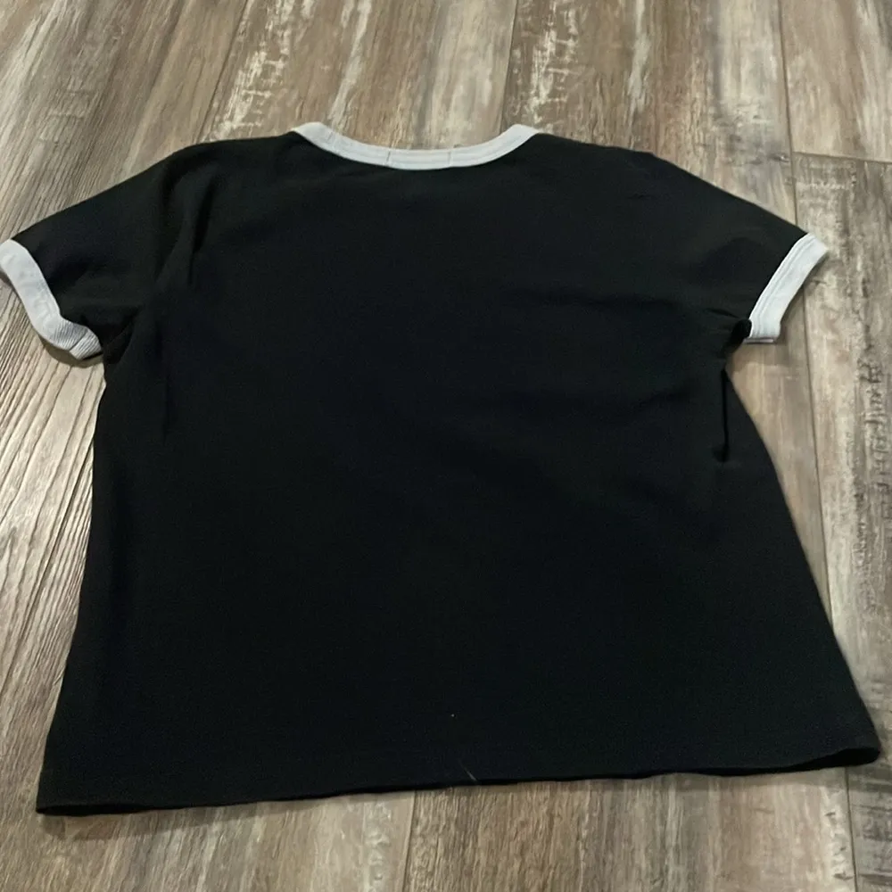 Brandy Melville Nadine Navy Blue Ringer Tee - Image 4