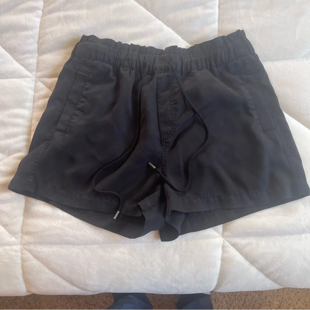 LOFT Medium Solid Black Women's Shorts Paper bag Conservative Capsule Wardrobe - Image 3