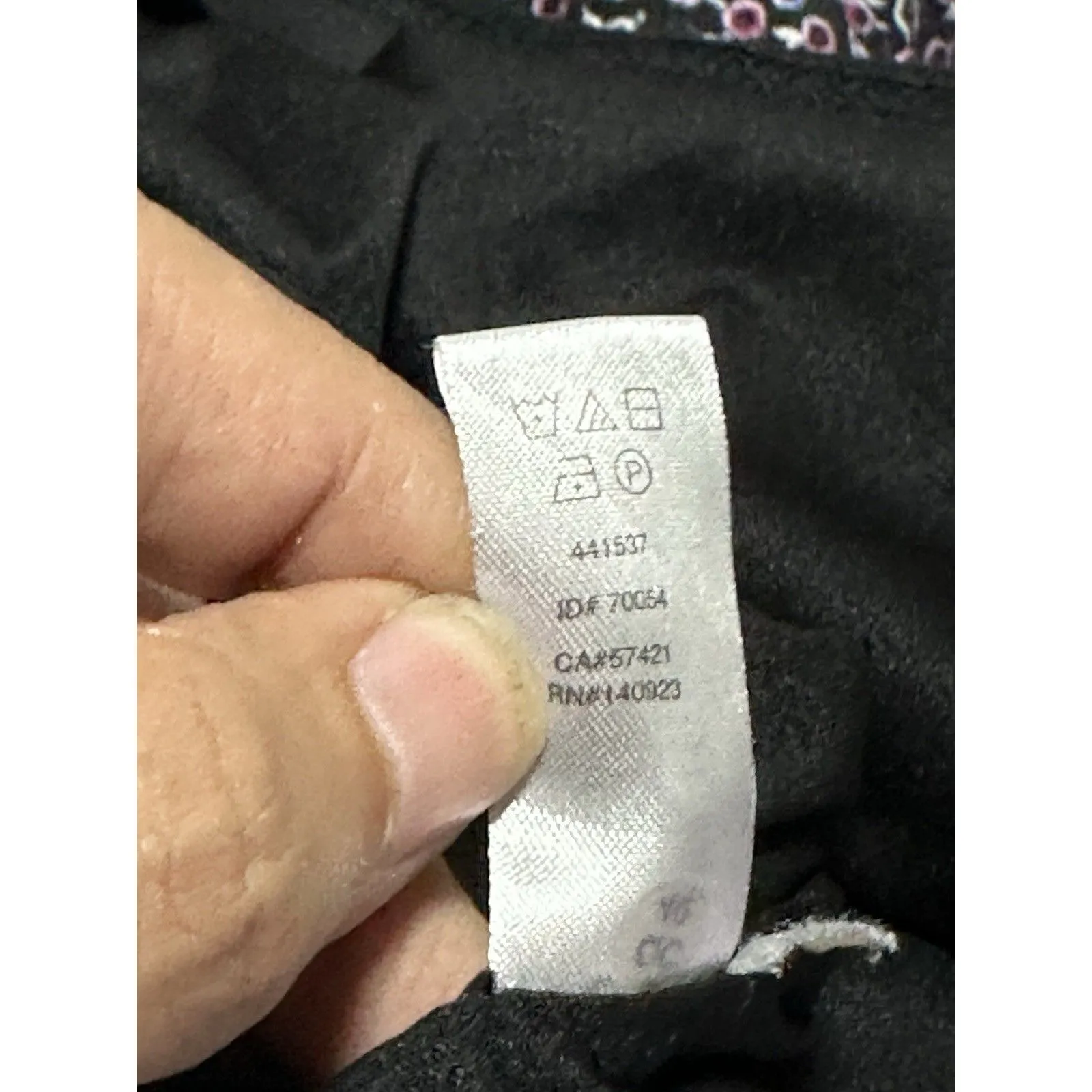 Ann Taylor LOFT Black and White Patterned Ruched Sleeveless Dress Size MP - Image 6