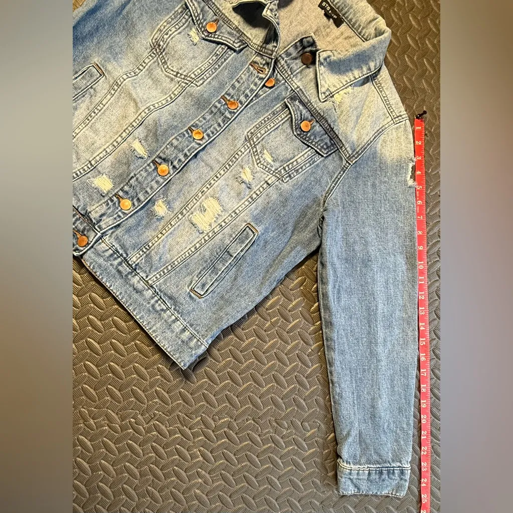 STS Blue Light Wash Distressed  Y2K Jean Jacket Size Medium - Image 9
