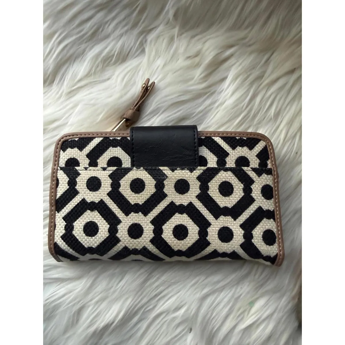 Spartina 449 Black and White Patterned Wallet with Turn Lock Closure - Image 2