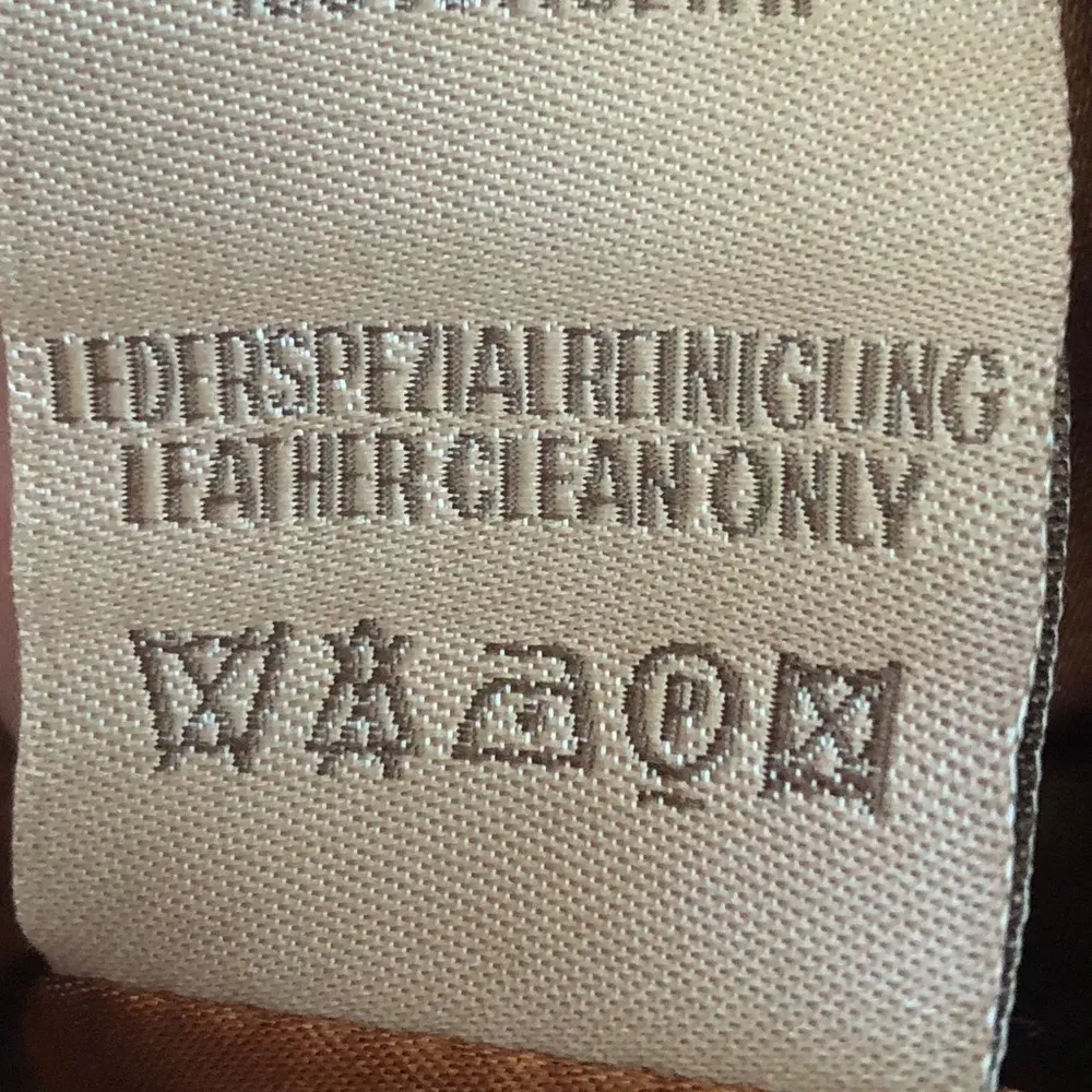 BELLUCCI Italian soft brown Leather romantic Jacket size Medium - Image 8