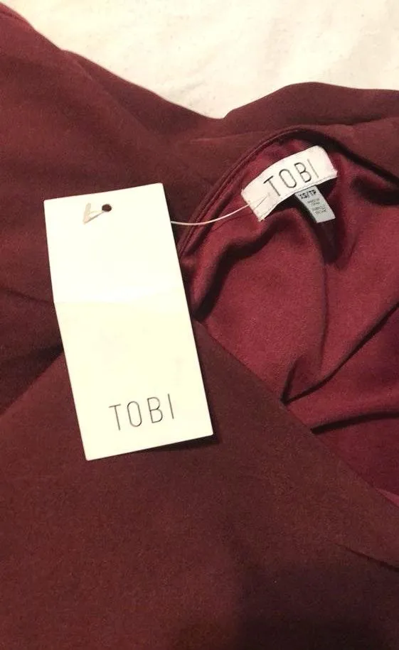 Red Low v, High Neck Blue Dress - Image 4