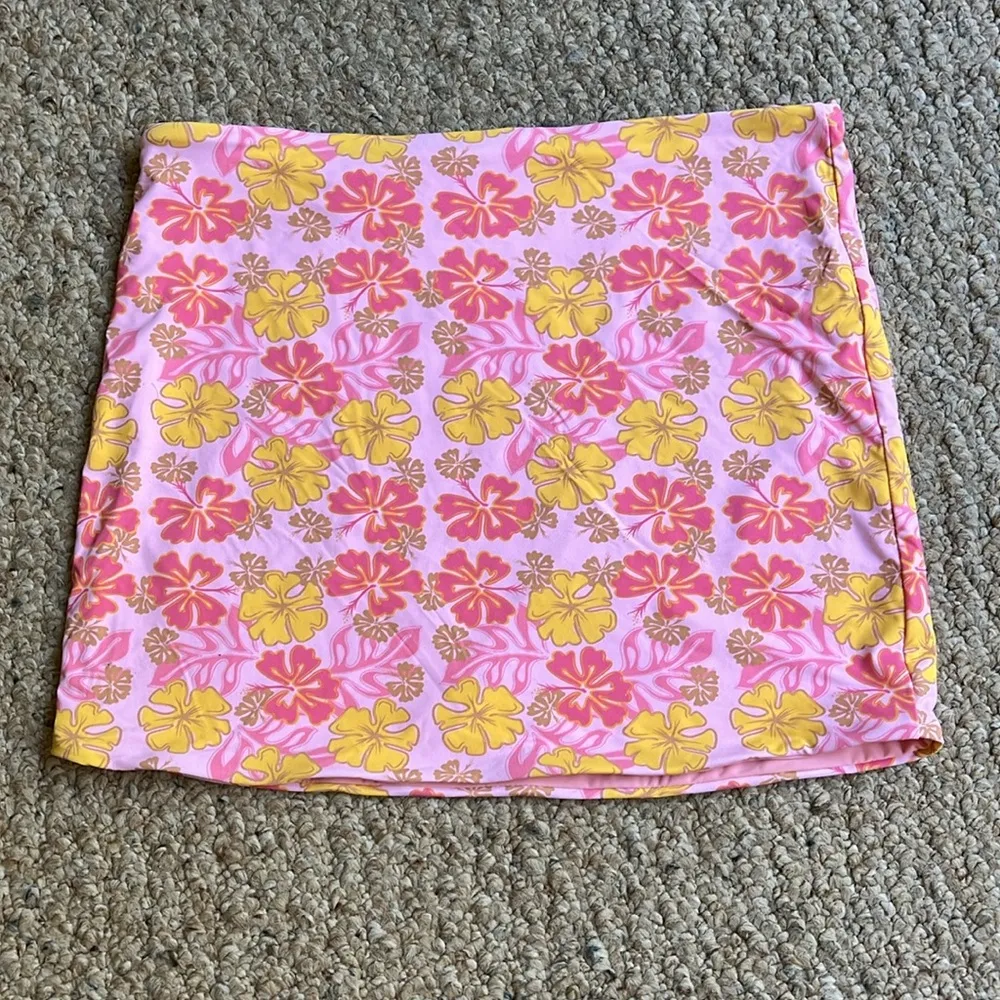 NWT GB x ANA Meet Me at the Beach Floral Print Skirt - Image 2