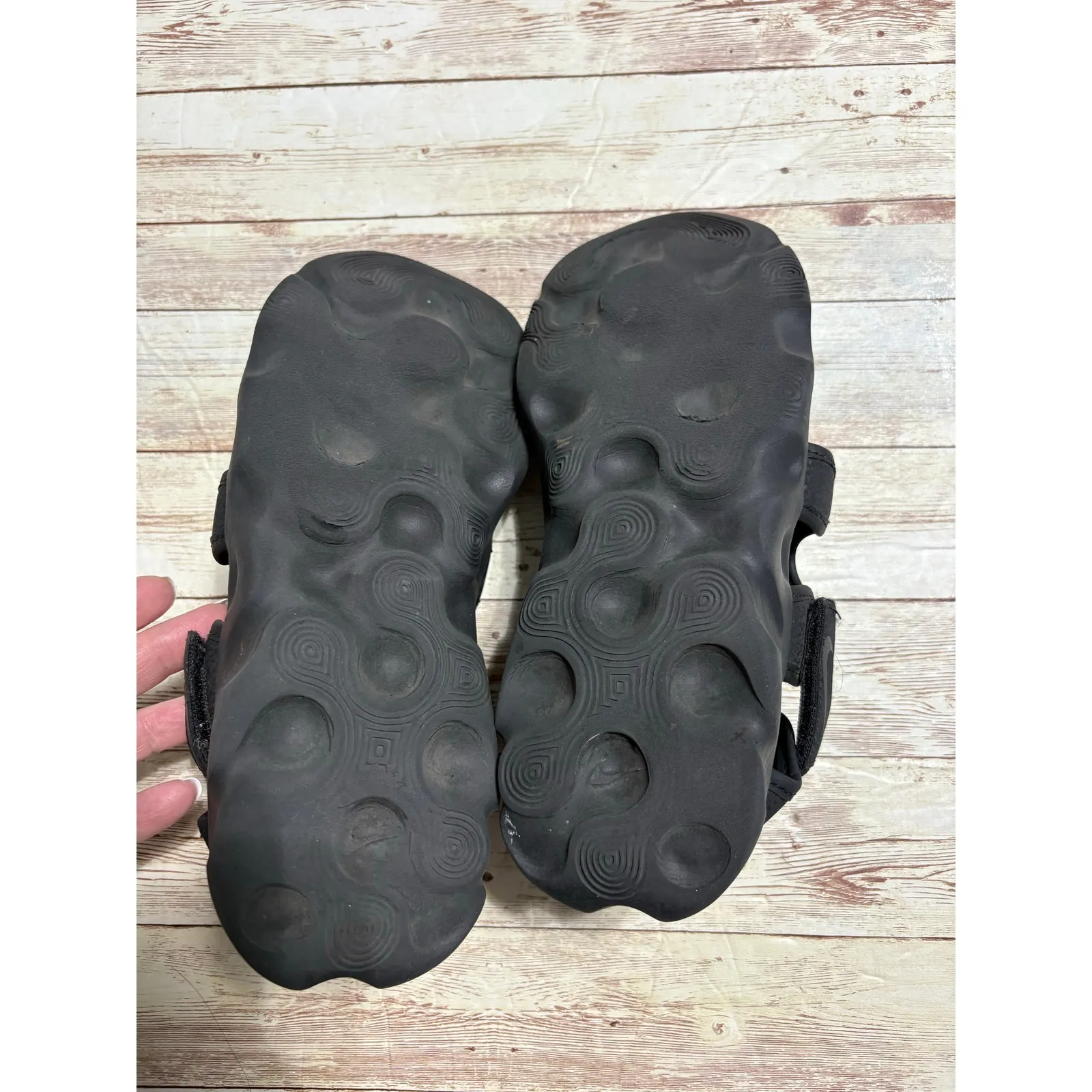 Nike Owaysis Sandals Women's Size 6 Triple Black Adjustable Straps - Image 7