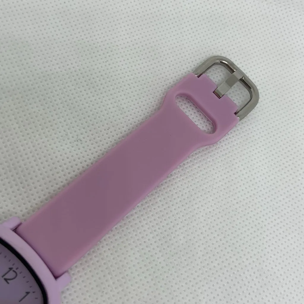 Women purple tone quartz analog watch 35mm square case silicone band running - Image 4