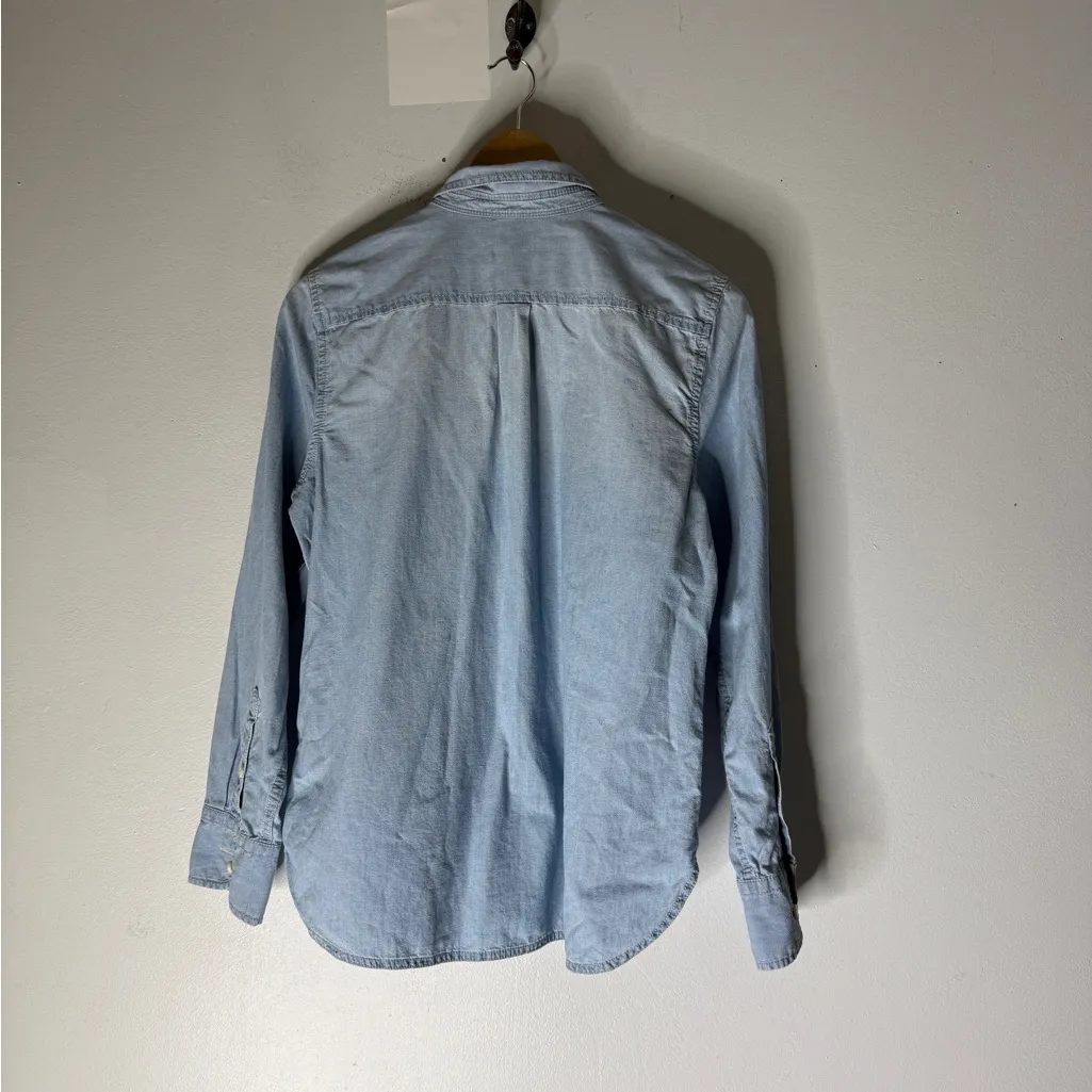 J Crew Classic Chambray Collar Button Down Shirt Classic Fit 10 - Image 2