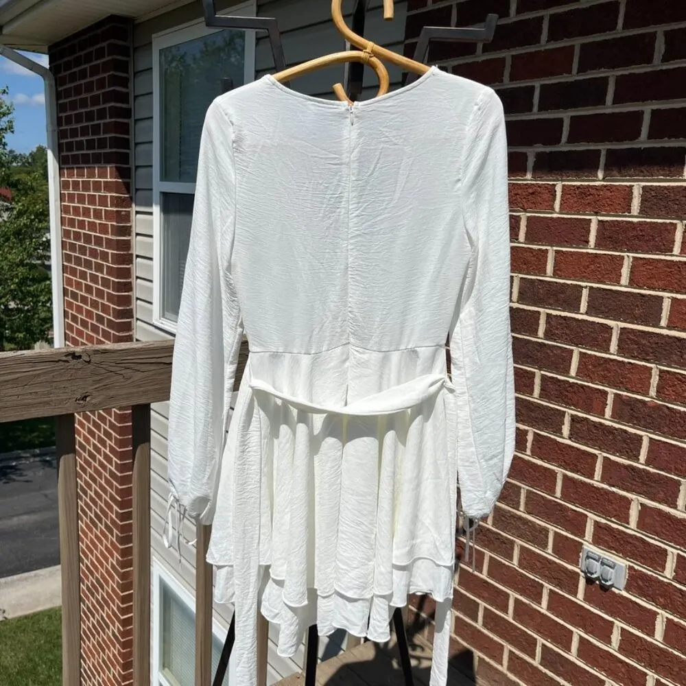 Lucy In The Sky Los Angeles White Mini Dress Women's Small - Image 3