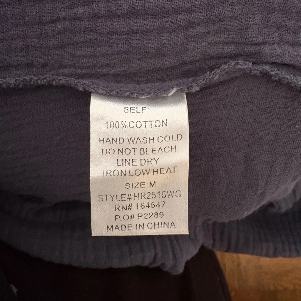 Flawless  Sleeveless Jumpsuit with V-Neckline - Image 7