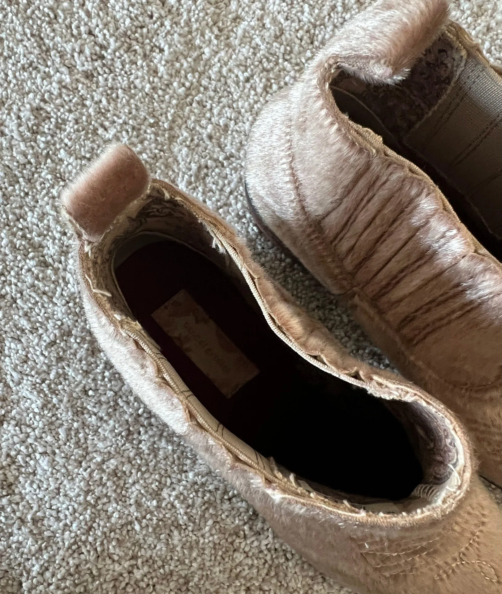 borderline velour booties - Image 3