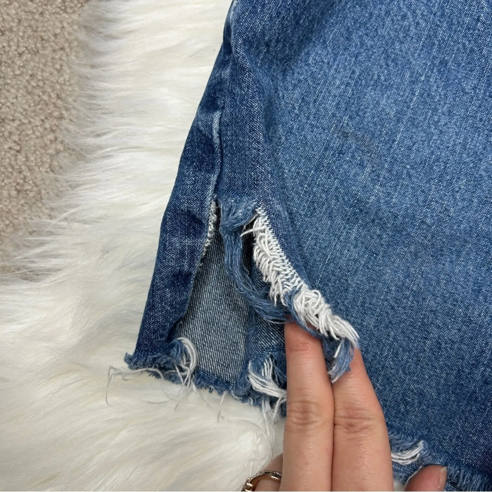 Y2K Vintage TOMMY HILFIGER 2000s Denim Cutoff Jean Shorts Size 8 Festival Casual - Image 3