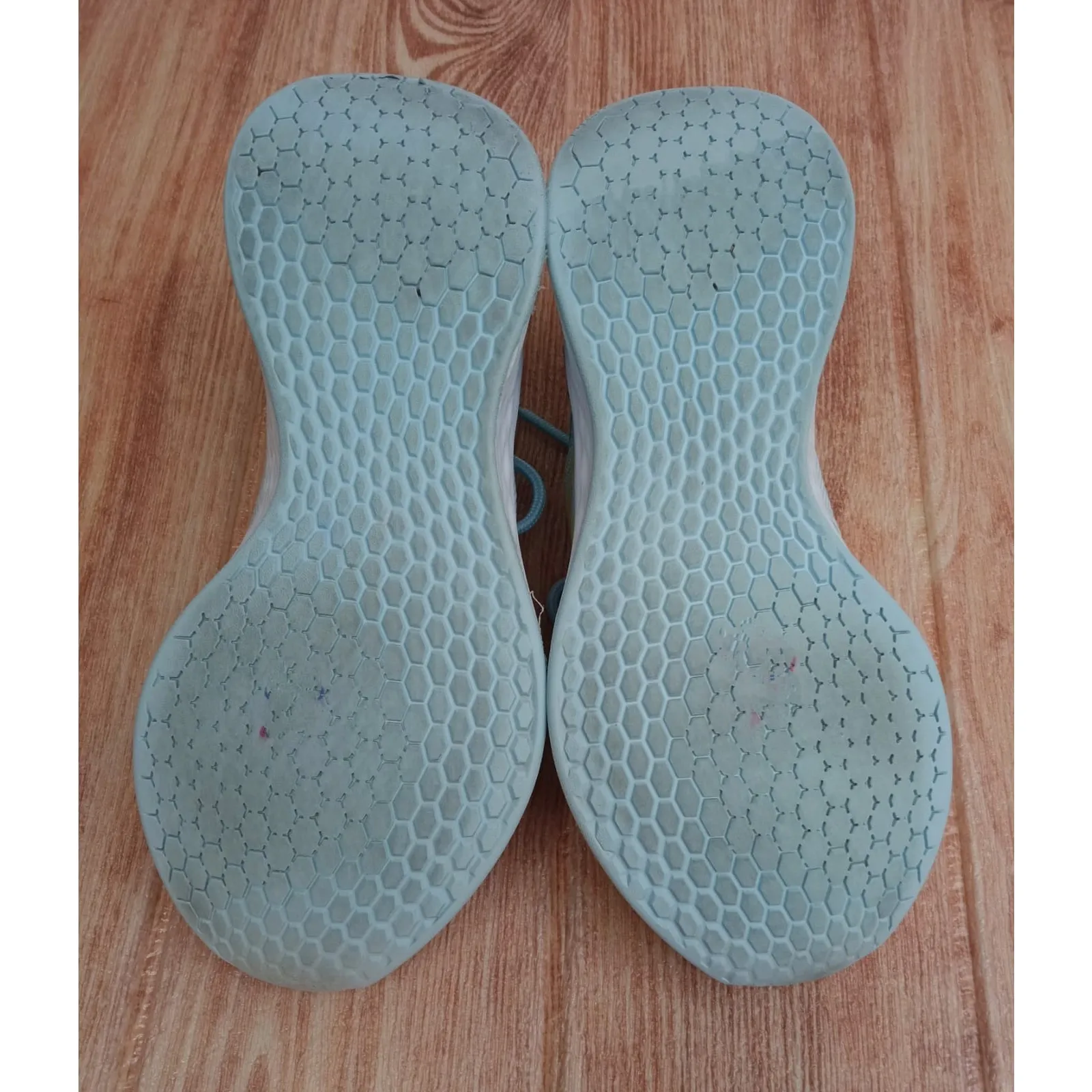 New Balance Women's Shoes Sneakers Blue Yellow Running Gym Fitness Size 6.5 - Image 9