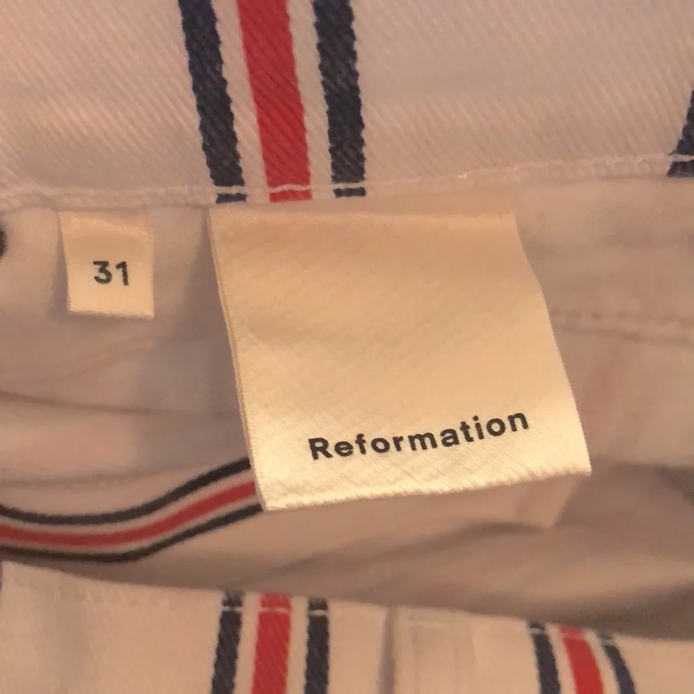 NWOT Reformation Roper Cropped Ankle Jeans Grenada Stripes White Red Blue Summer - Image 7