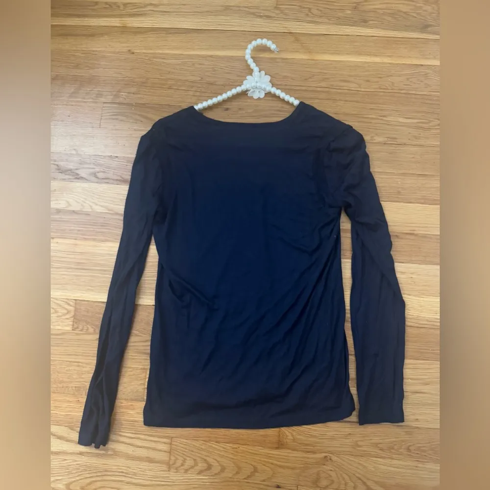 Banana Republic Size XS Long Sleeve V Neck Lightweight Thin Sweater Navy Blue - Image 3