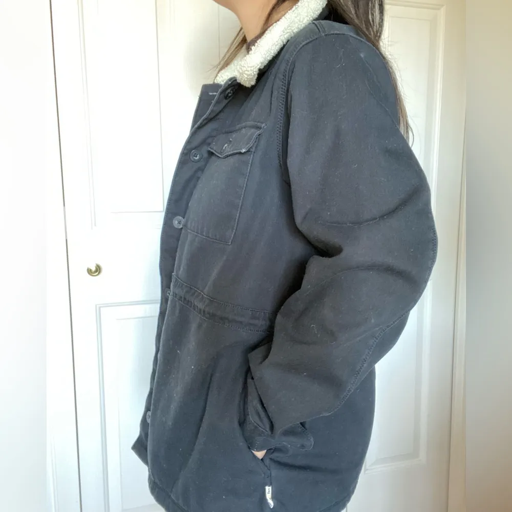 Black Oversized Utility Jacket - Image 3