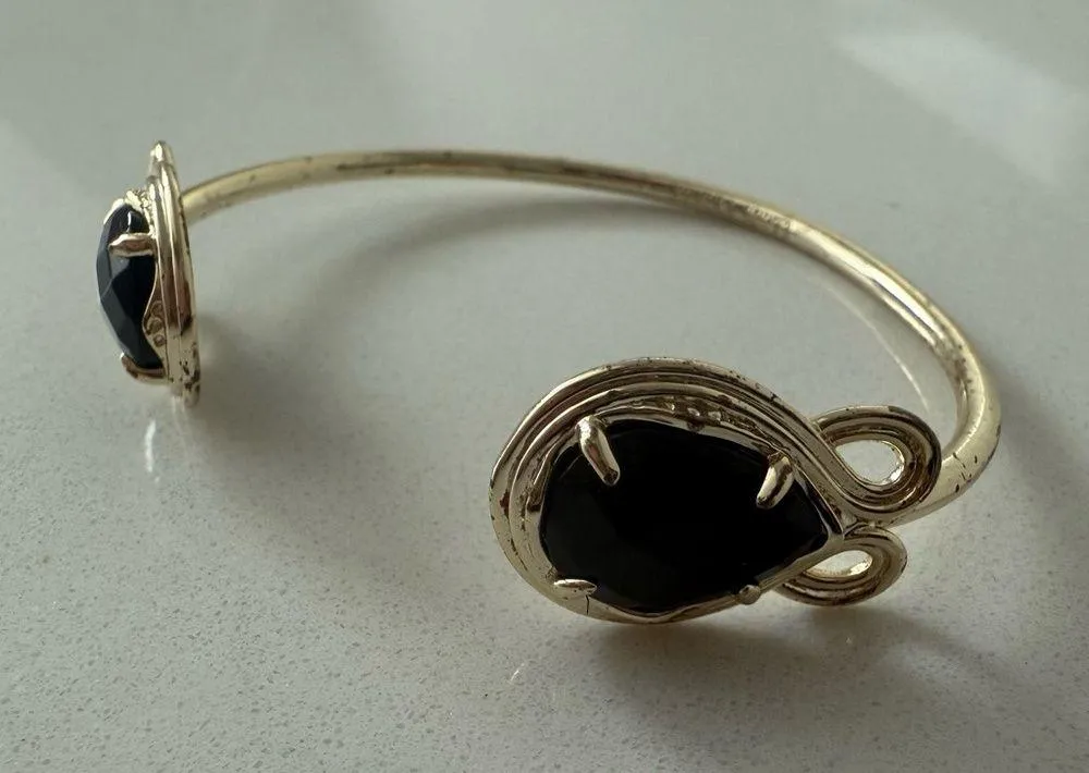 Kendra Scott Andy Bracelet Black Stones and Gold Adjustable Pinch Cuff - Image 4