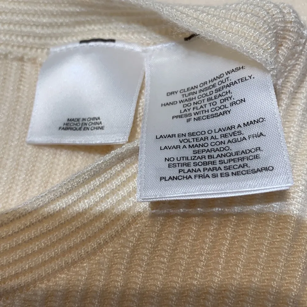 Anne Klein Sweater. Size L. New with tags. - Image 5