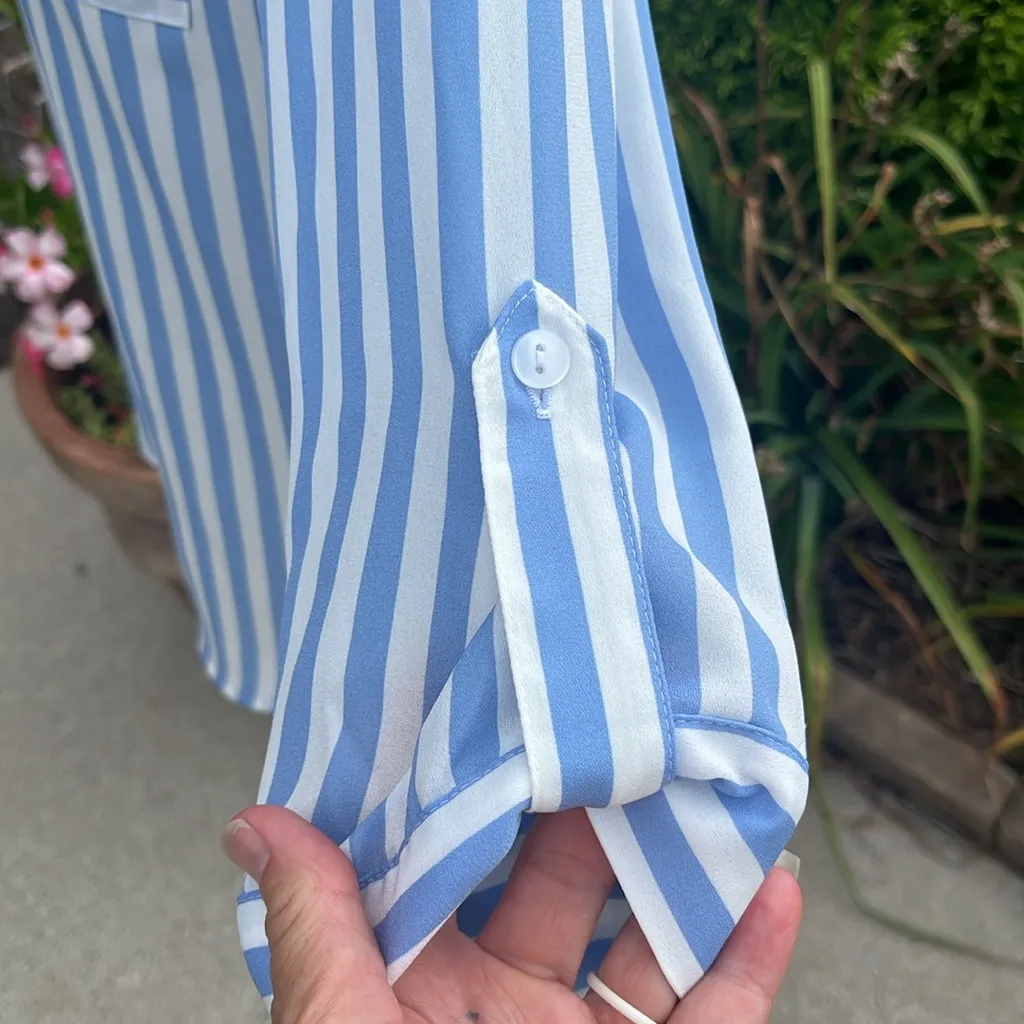 A Byer Sky Blue White Striped Blouse Flowy - Image 4