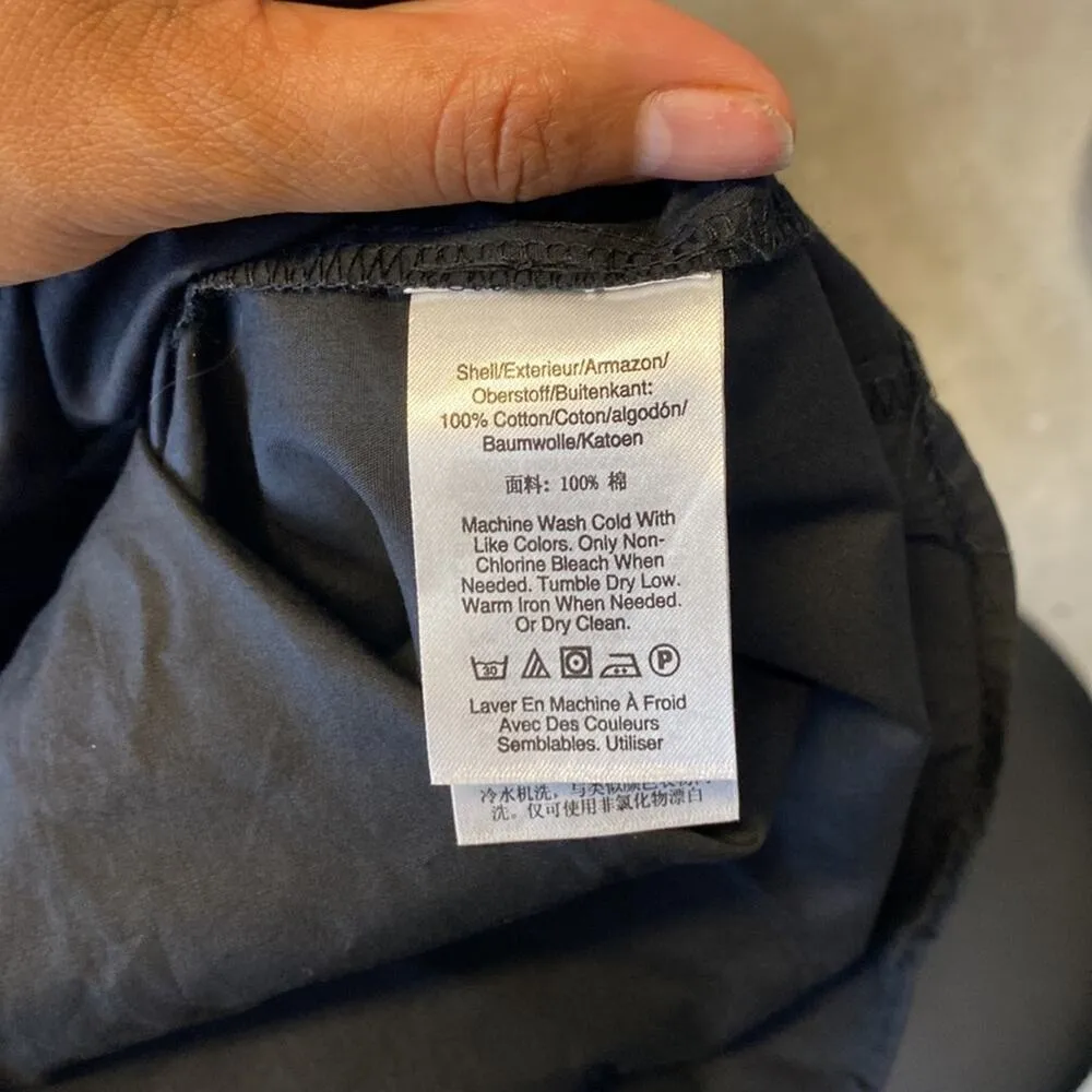 DKNY boxy oversized button Down cropped black minimalist career ware office chic - Image 9