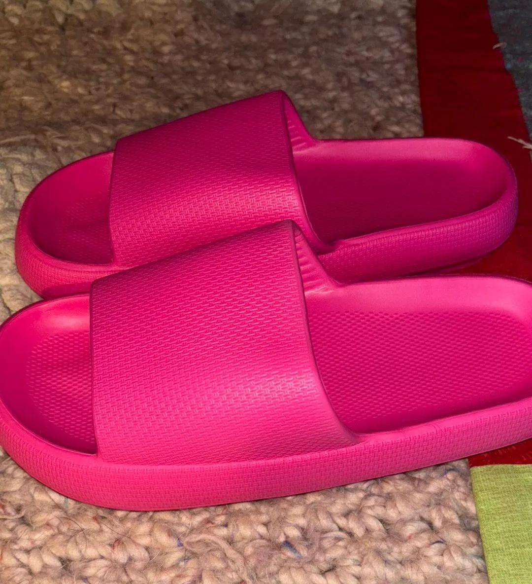 Amazon  Hot Pink Cloud Slippers - Image 4