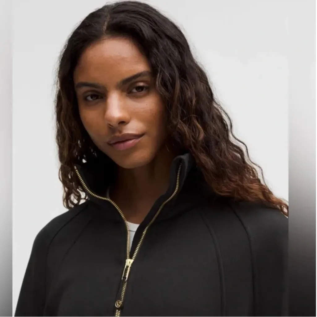NWT Lululemon Scuba Oversized Funnel Neck Half Zip/BLACK / GOLD - Image 3