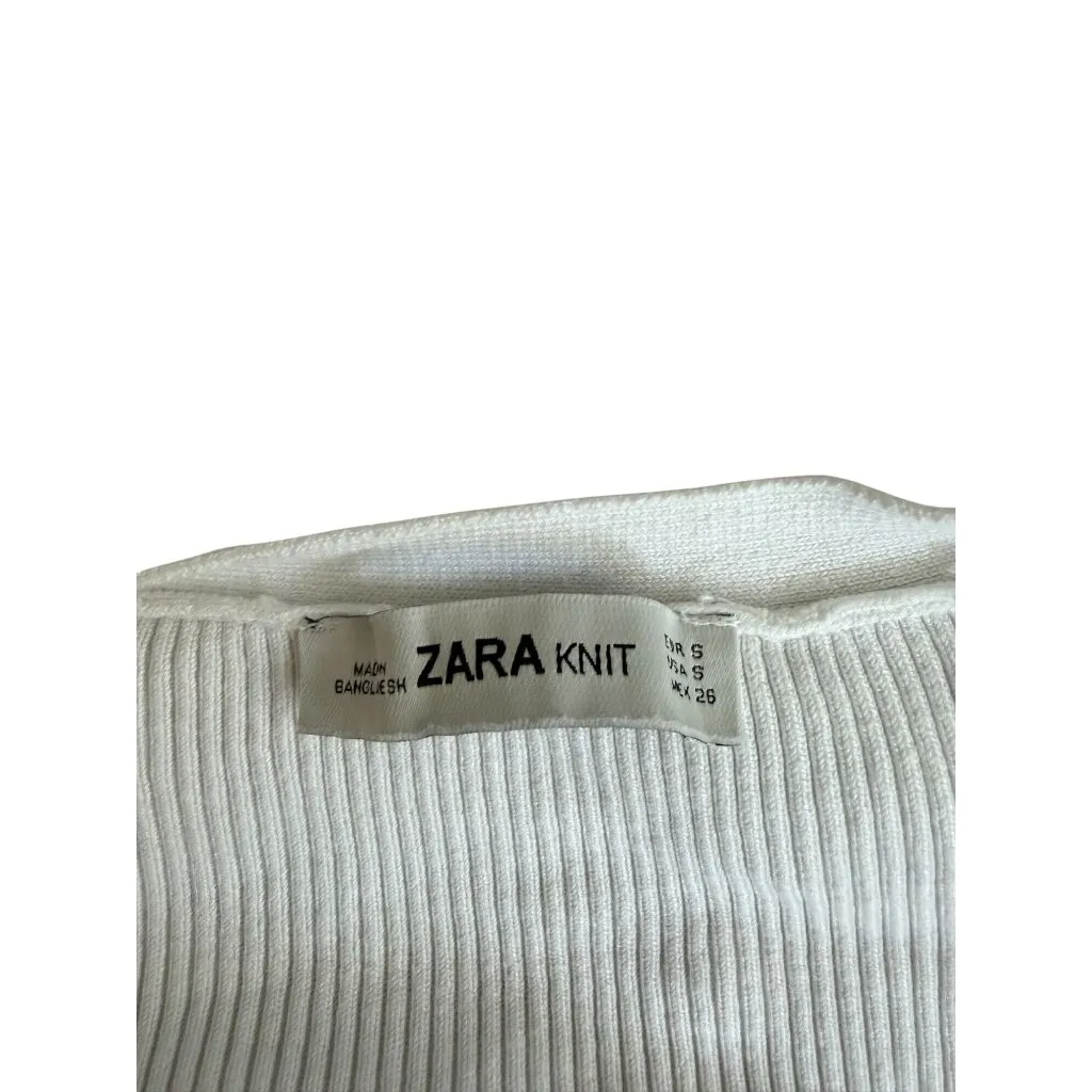 ZARA Basic Knit White Scoopneck Ribbed Top Size Small - Image 3