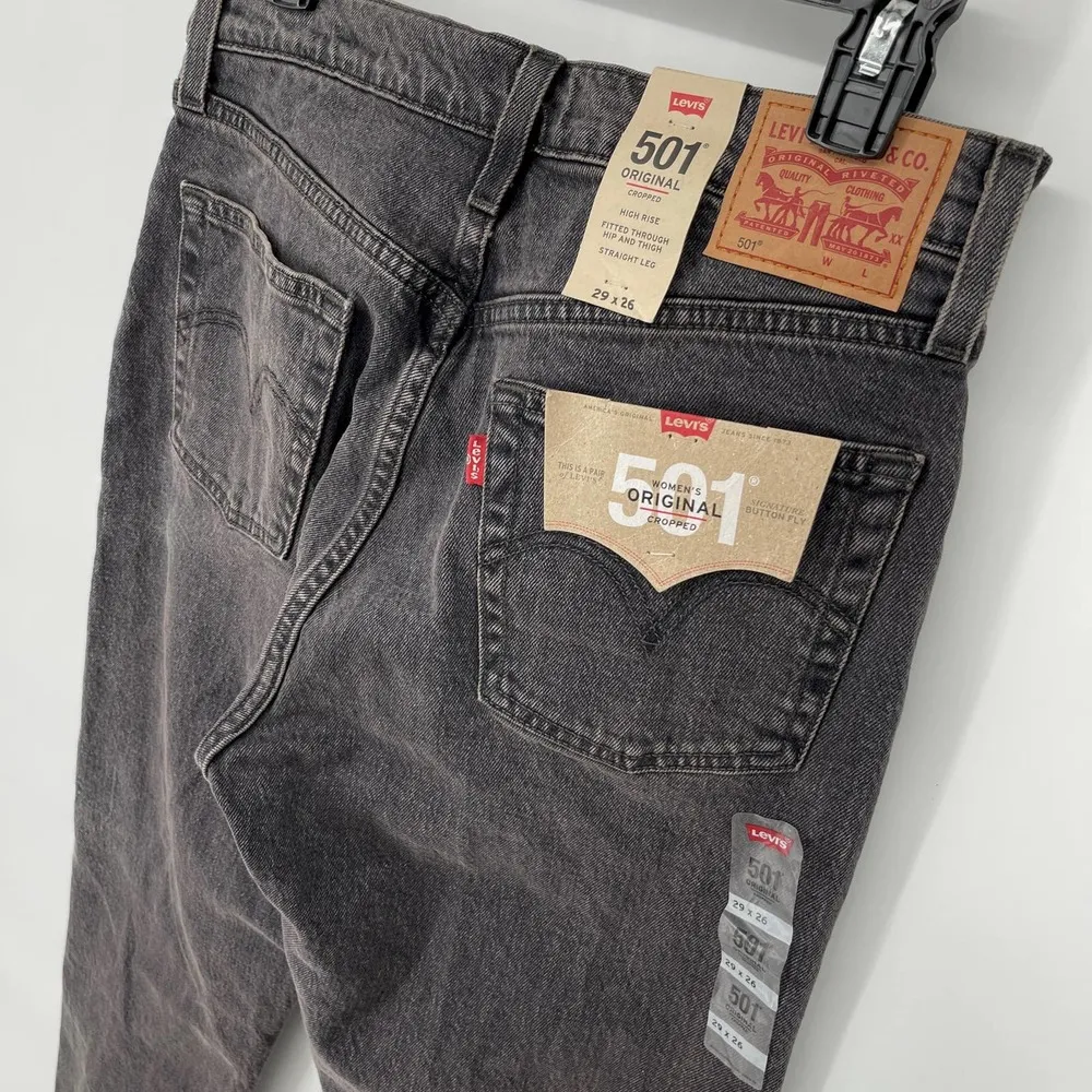 Levi's 501 Original Cropped High Rise Straight Button Fly Black Jeans Sz 29 - Image 9