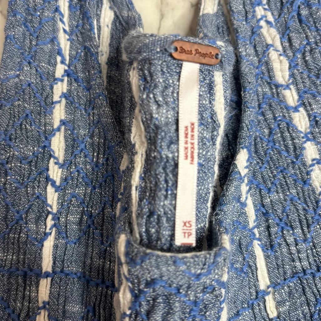 Free People Blue white Tank top side Slit 100% Cotton size XS Sleeveless Classic - Image 7